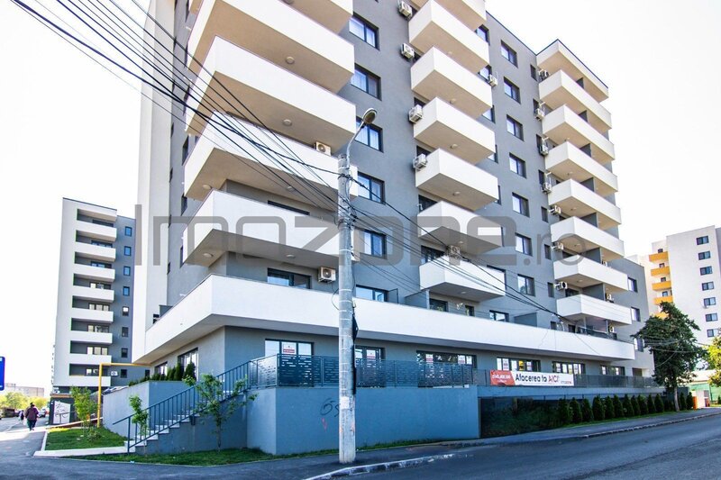 Spatiu comercial de inchiriat intre 50 mp - 400 mp, front stradal